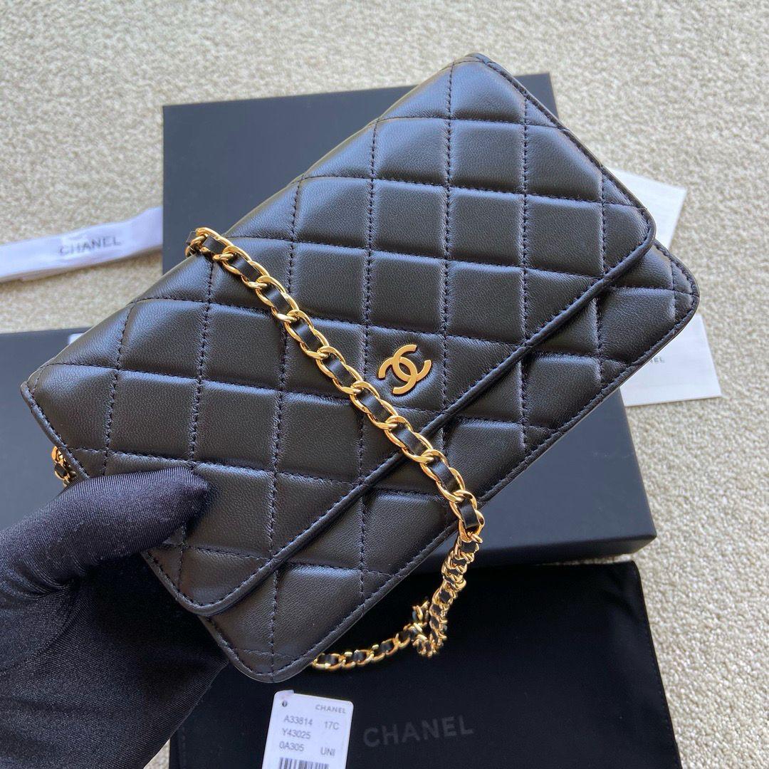 Bolsa preta de corrente com costuras em losangos